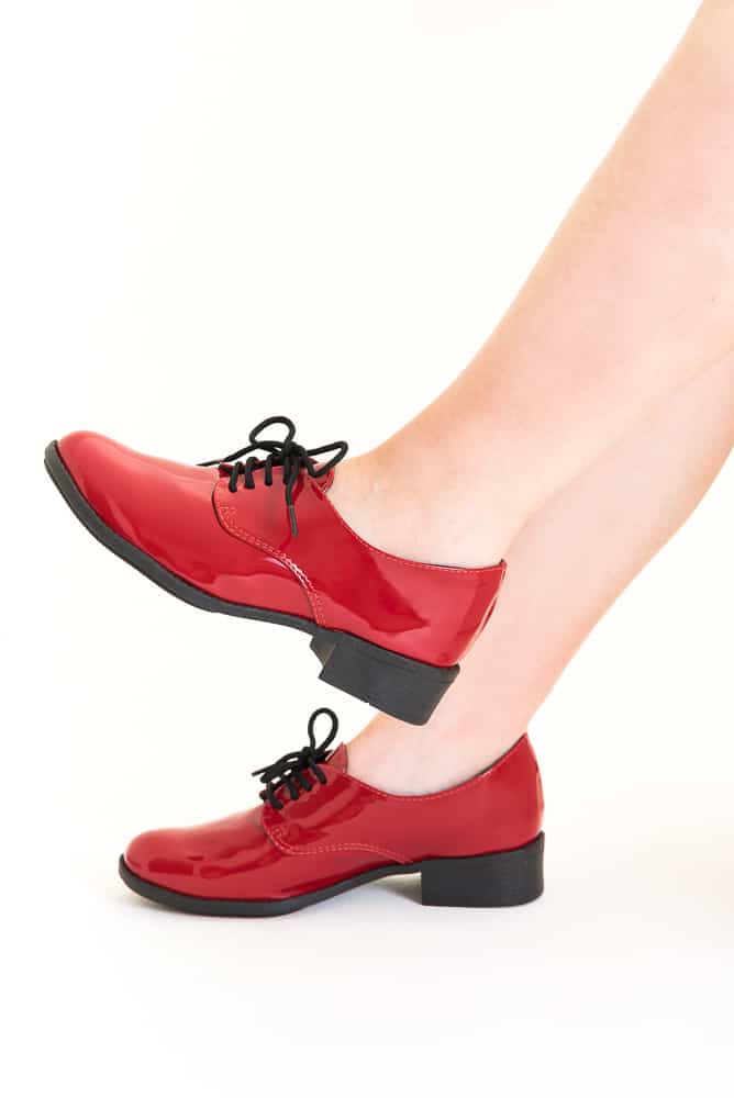 sapato feminino vermelho de verniz
